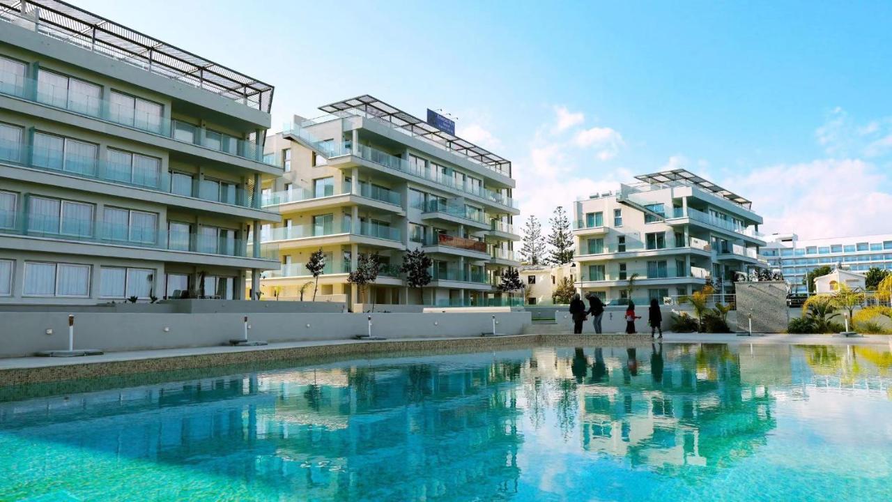 Emerald Suites Протарас Экстерьер фото